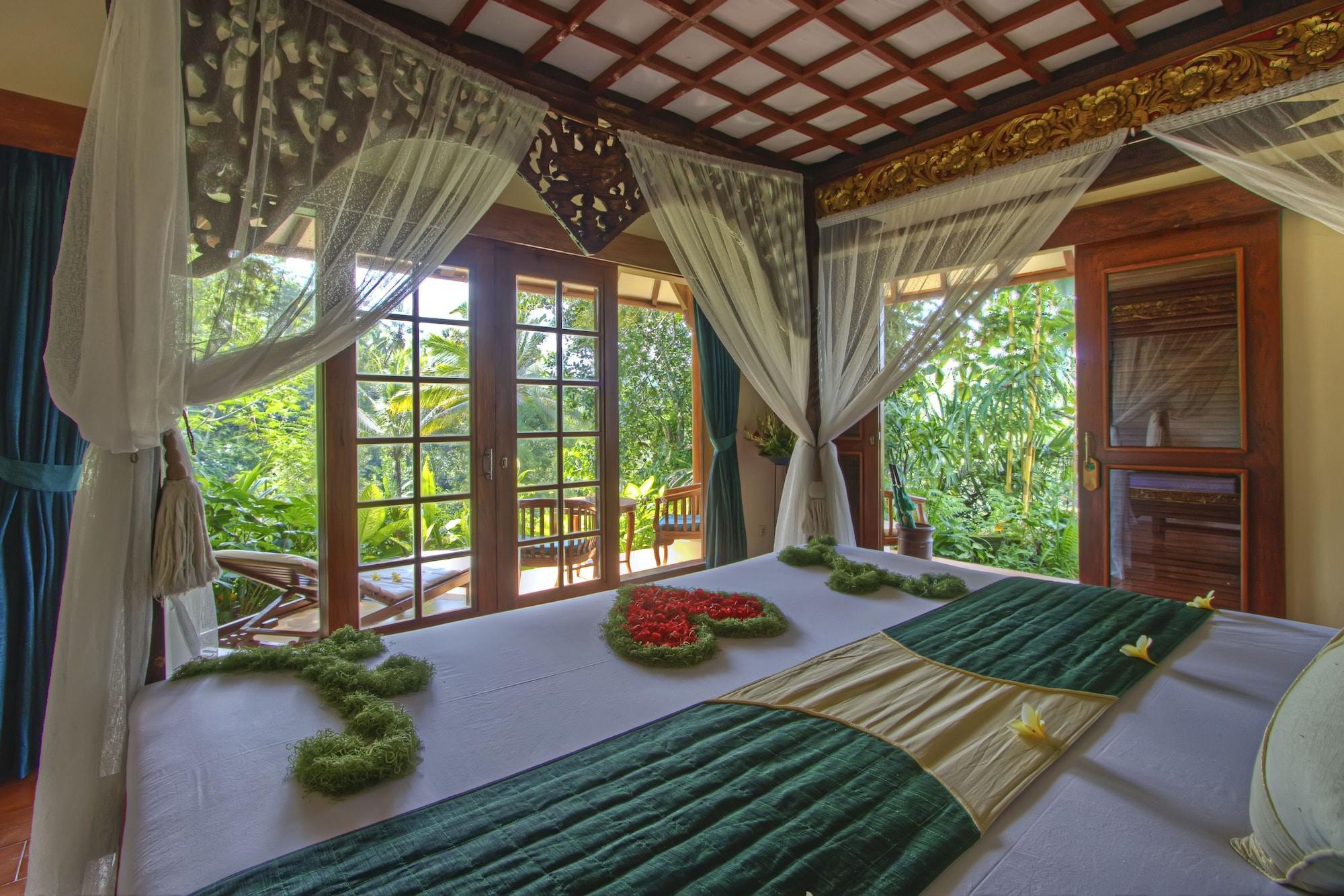 Alam Sari Keliki Resort & Spa Тегаллаланг Экстерьер фото